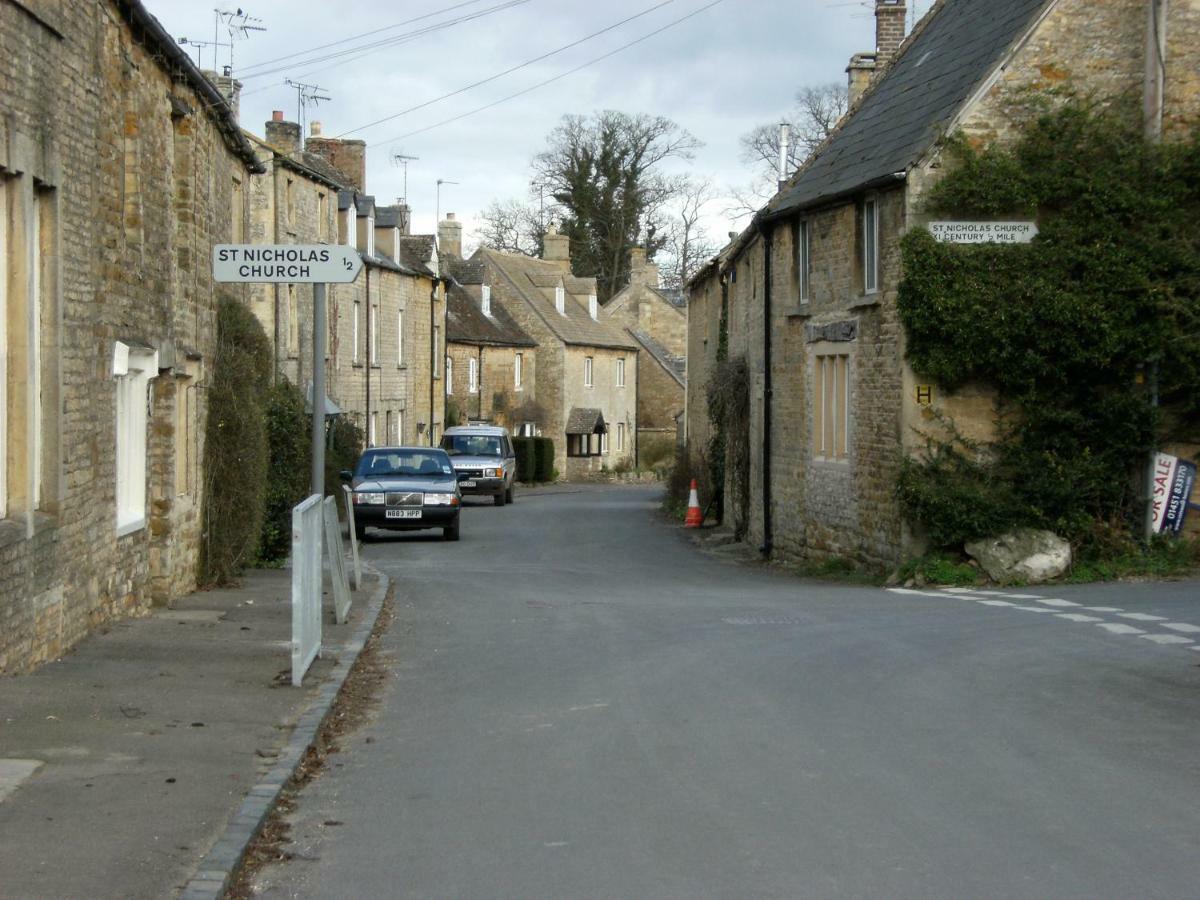 Odd Cottage Oddington  Экстерьер фото