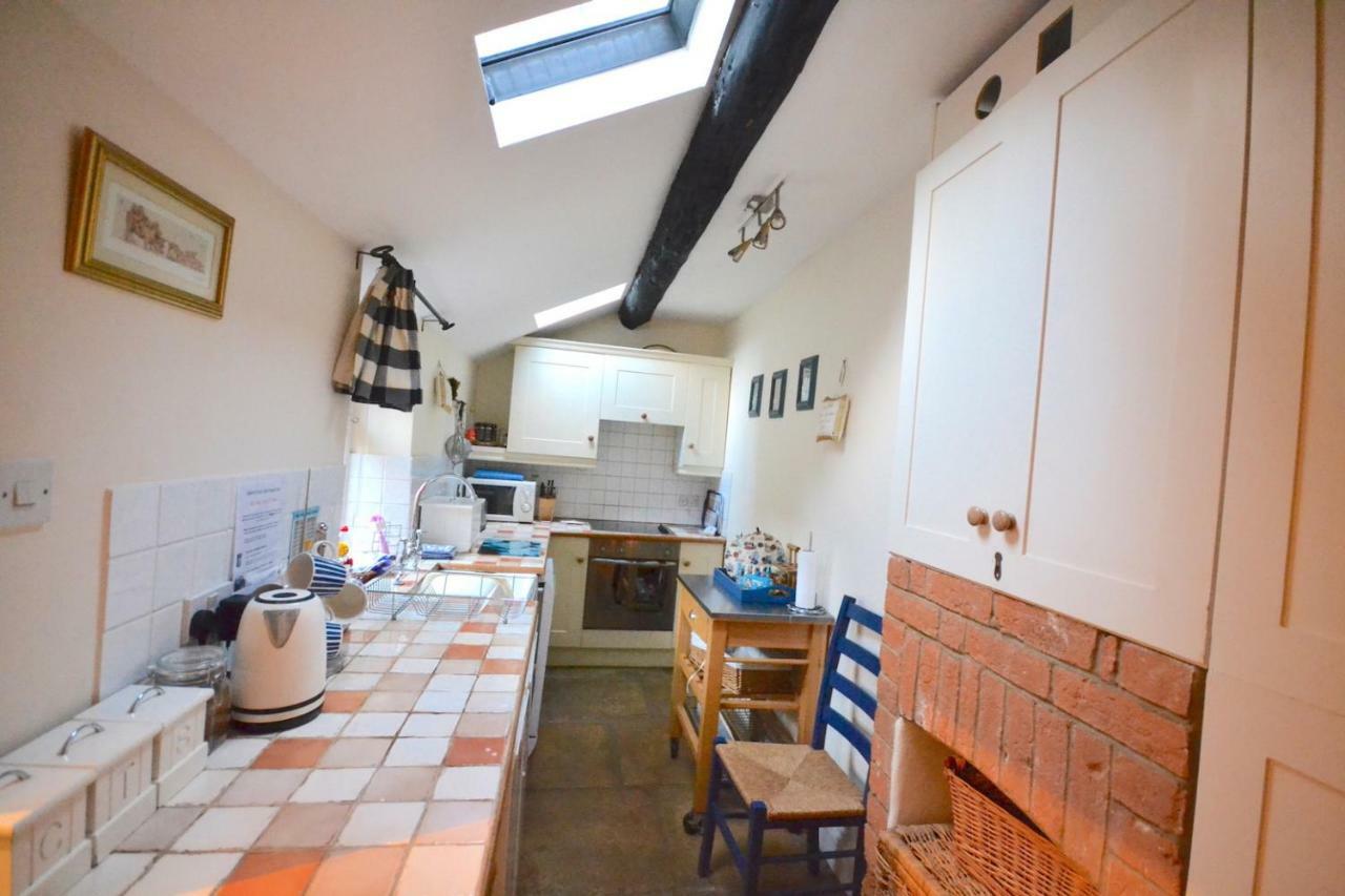 Odd Cottage Oddington  Экстерьер фото